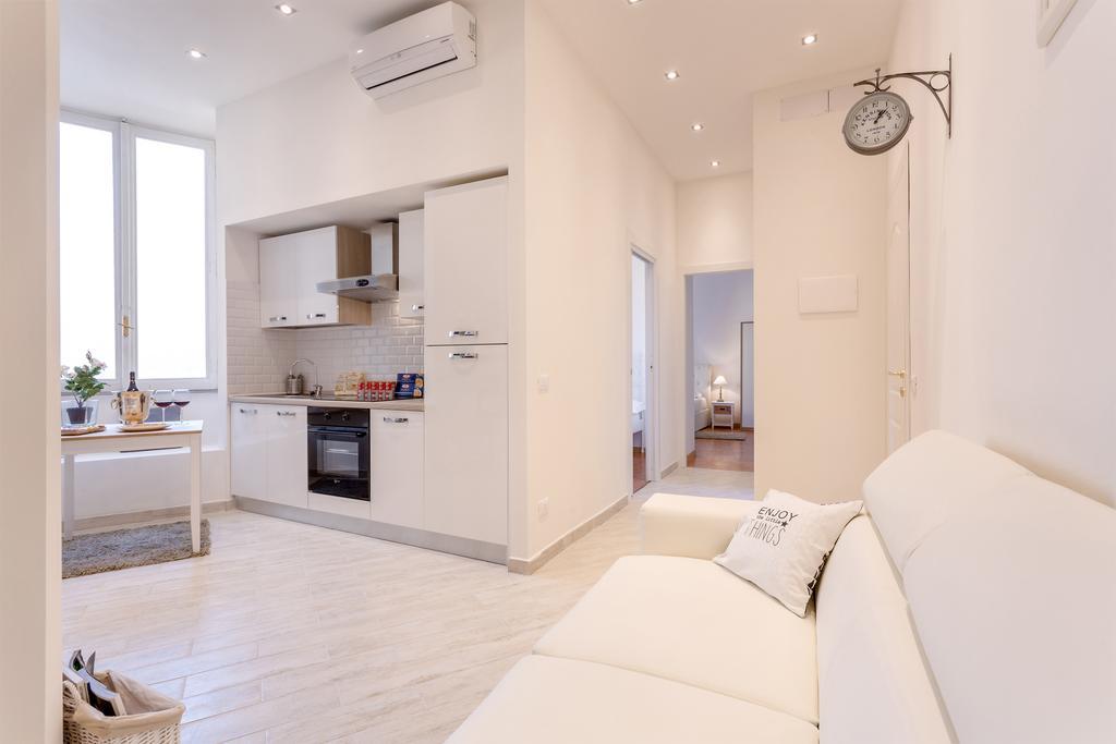 Townhouse By The Spanish Steps Rom Zimmer foto