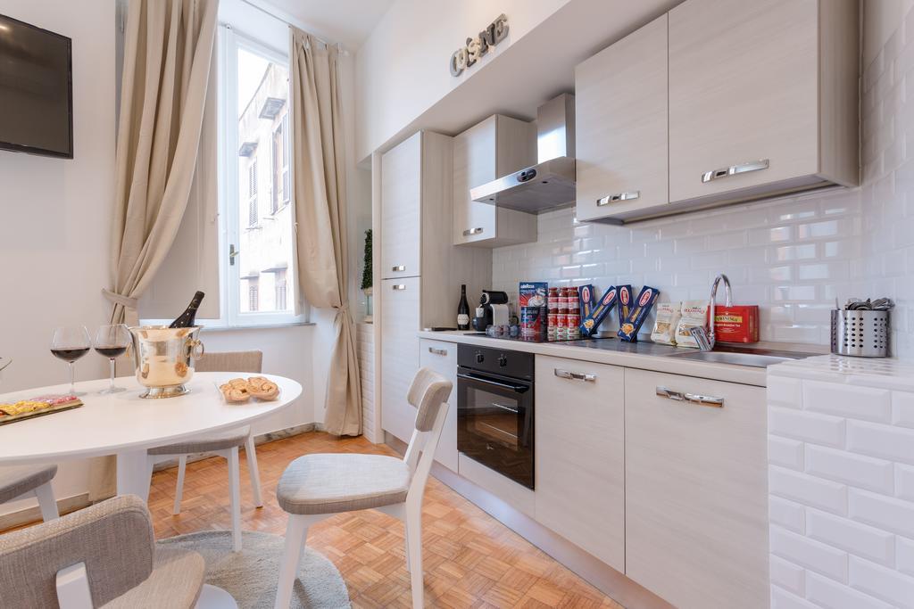 Townhouse By The Spanish Steps Rom Zimmer foto