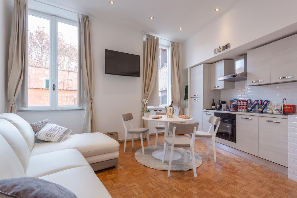 Townhouse By The Spanish Steps Rom Zimmer foto