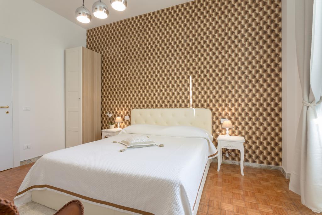 Townhouse By The Spanish Steps Rom Zimmer foto