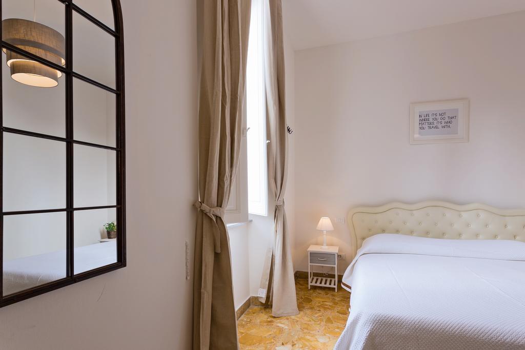 Townhouse By The Spanish Steps Rom Zimmer foto